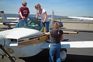 fl1009_less_002_300.jpg