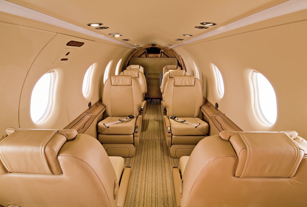 fly0810_pc12c_1000x674.jpg