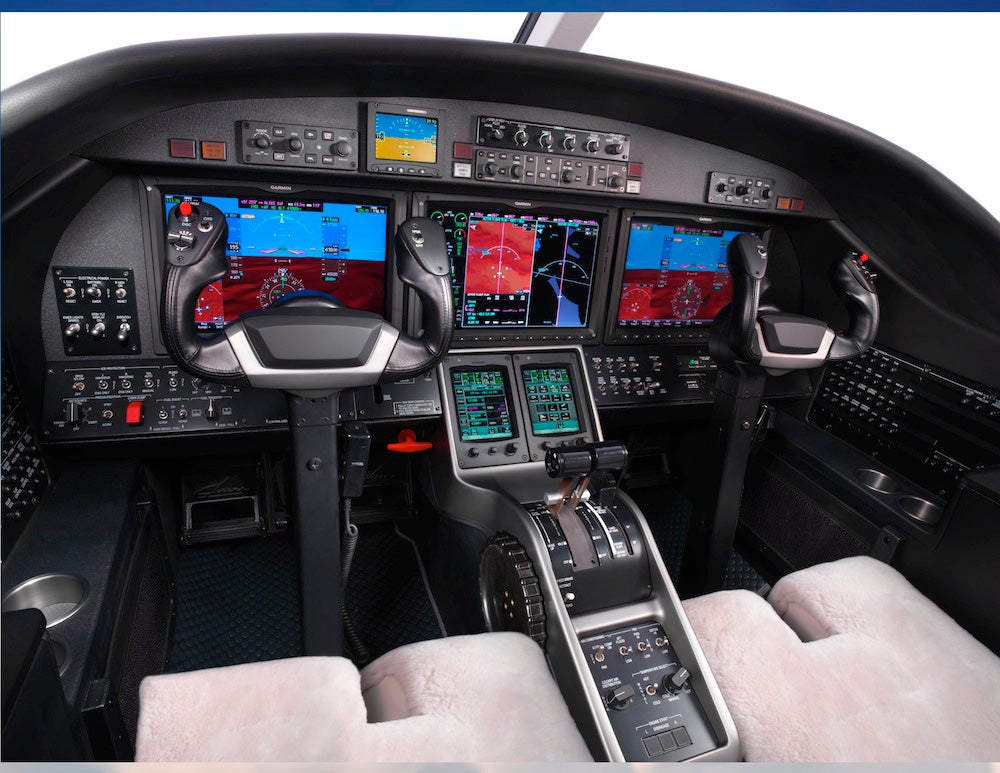 citation-m2-flight-rendering.jpg