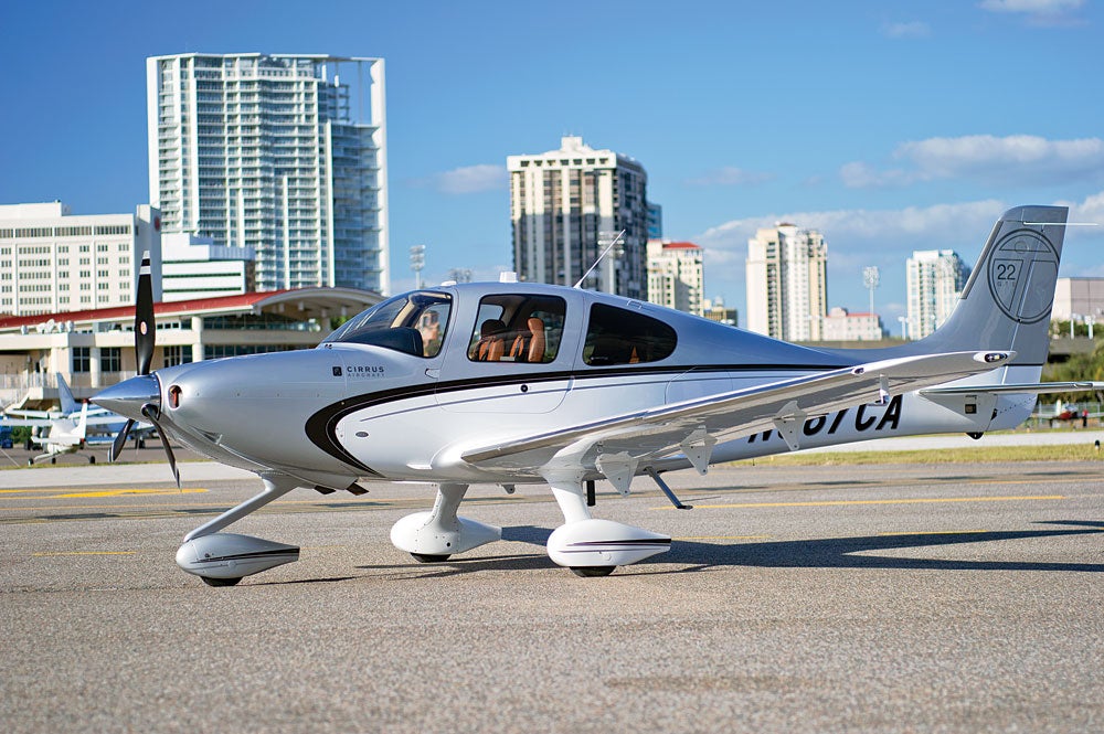Cirrus SR22
