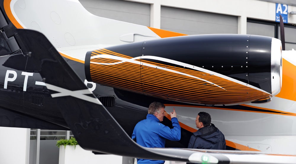 Phenom 300