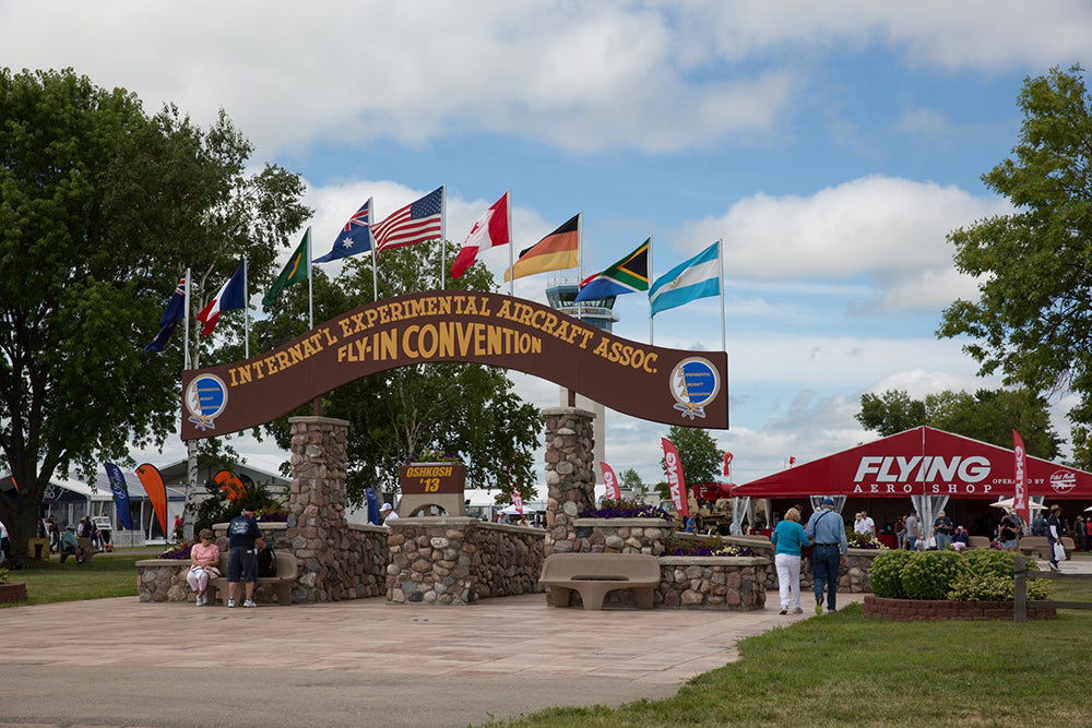 arch-and-flyingtent.jpg