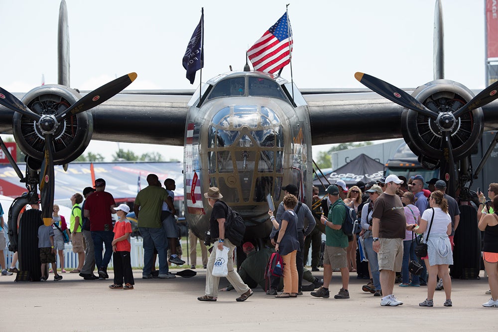 caf-b-24.jpg