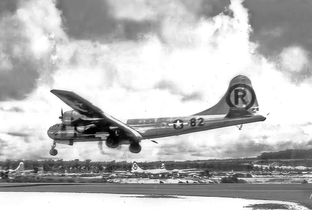 20famous-enola-gay-bw.jpg