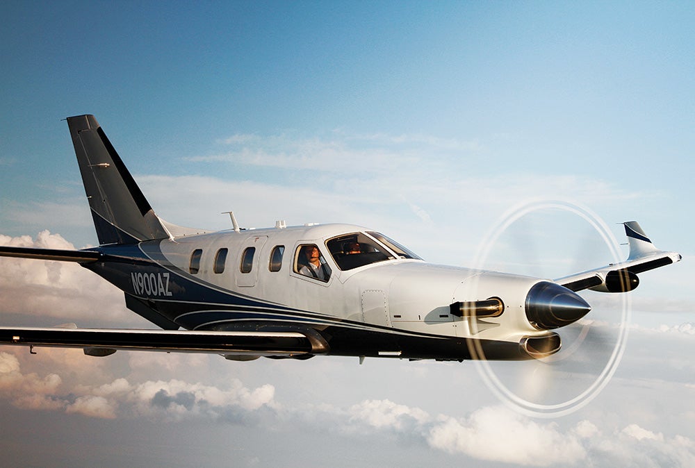 tbm900-001.jpg