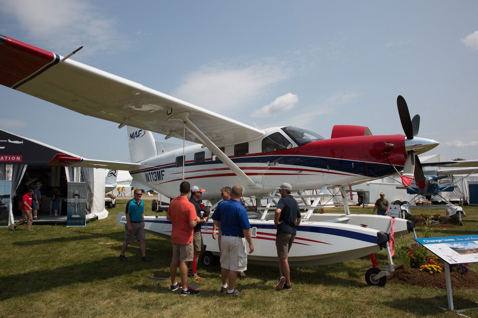 outdoor exhibits001.jpg