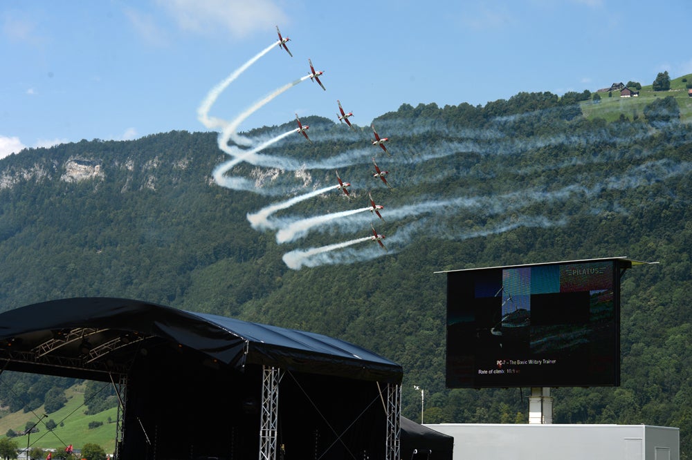 pilatus-pc24-rollout-08.jpg