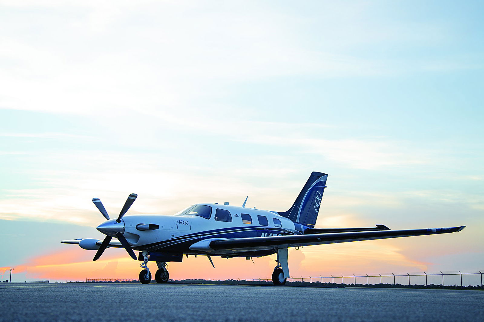 Piper M600