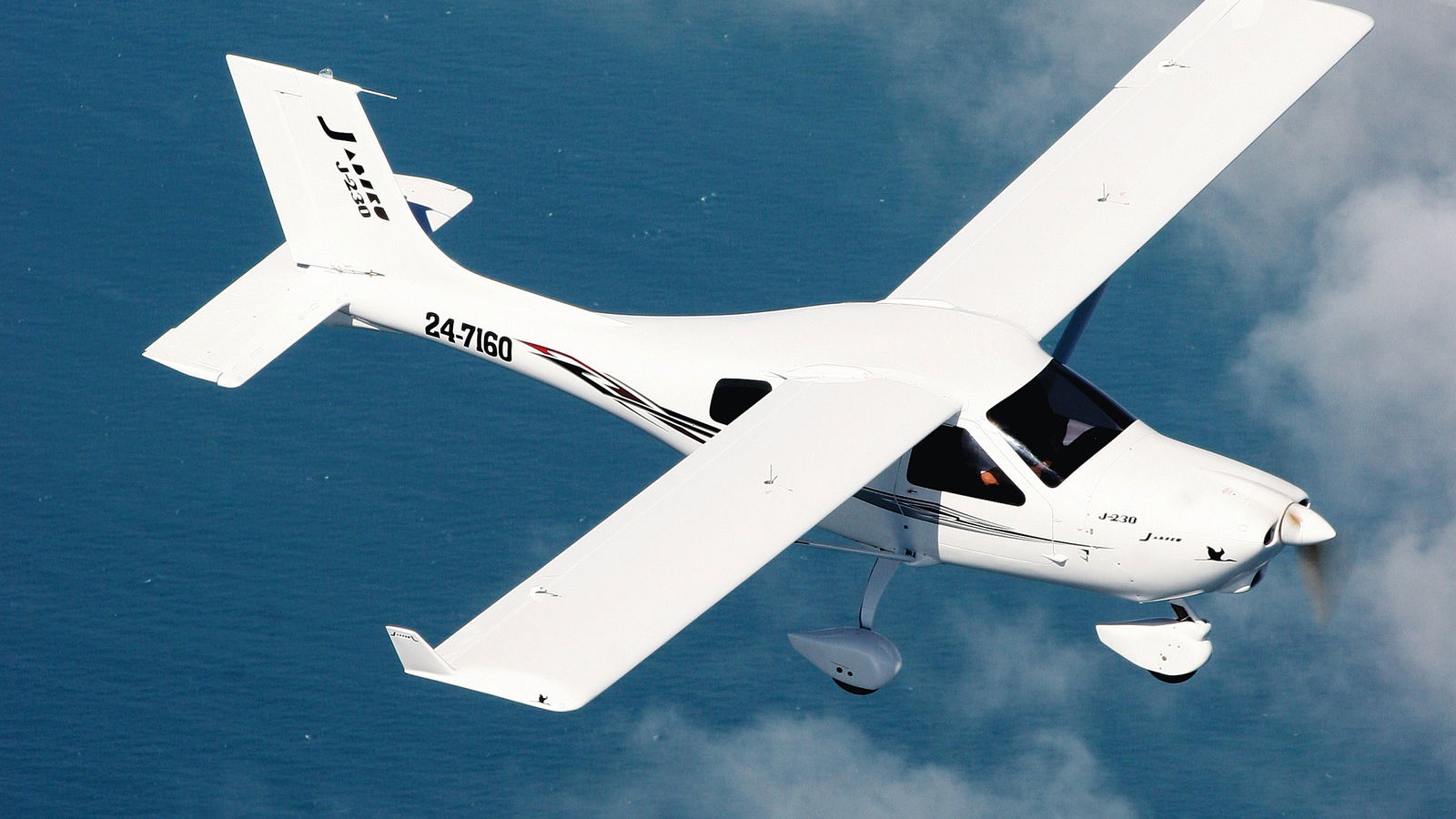 Jabiru J230