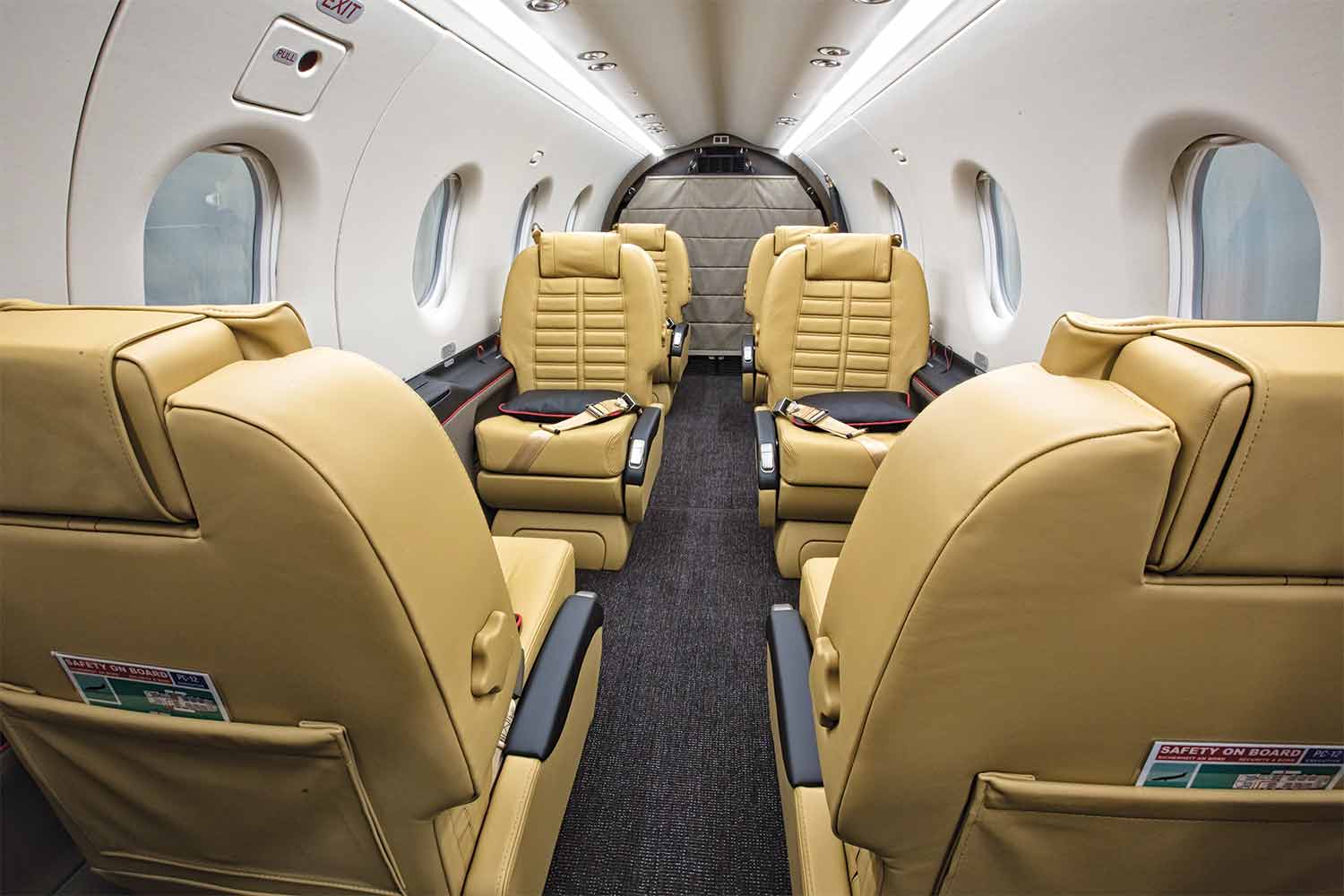 Pilatus PC-12