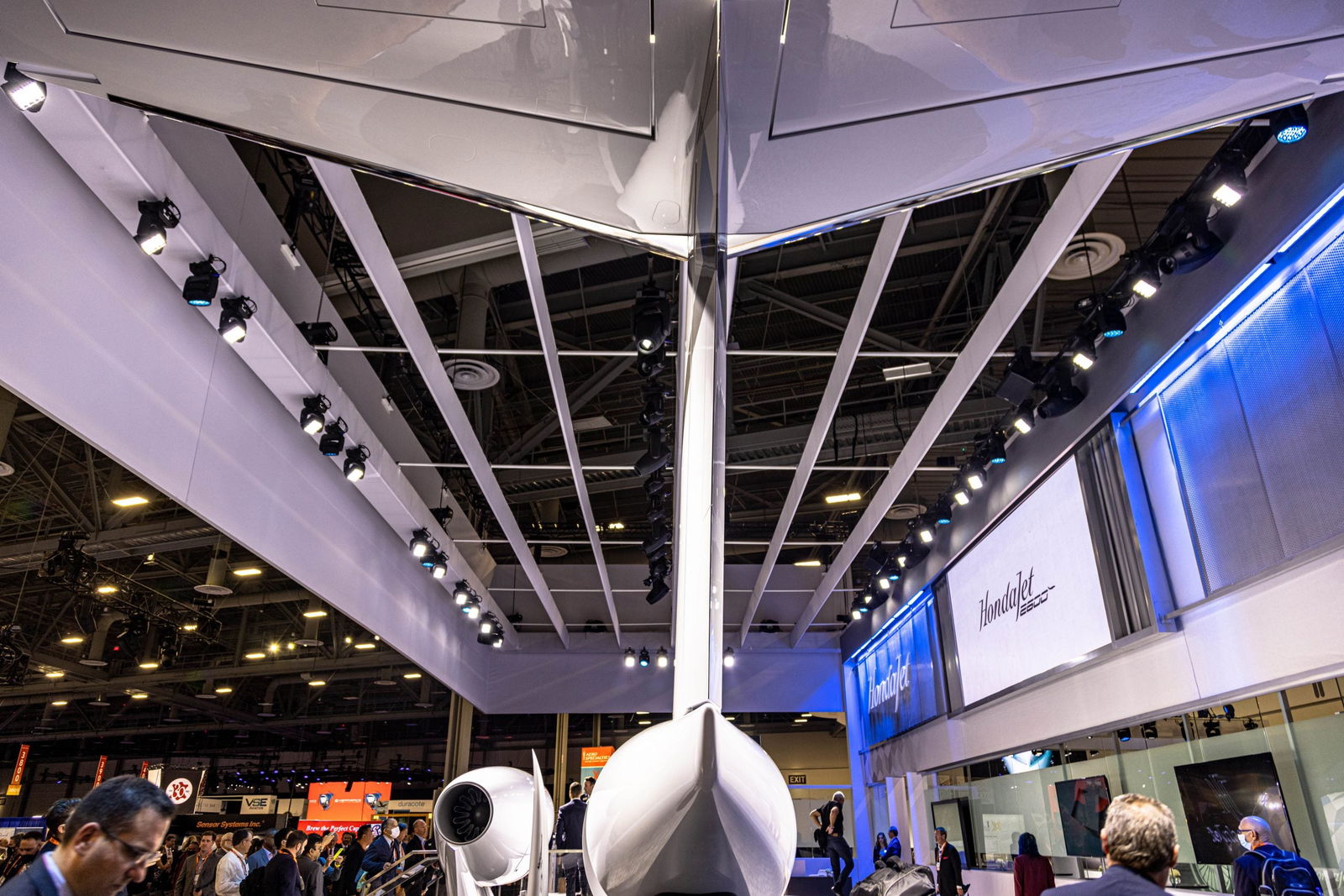 Honda expects the new aircraft to have greatly fewer emissions compared to jets with similar performance.