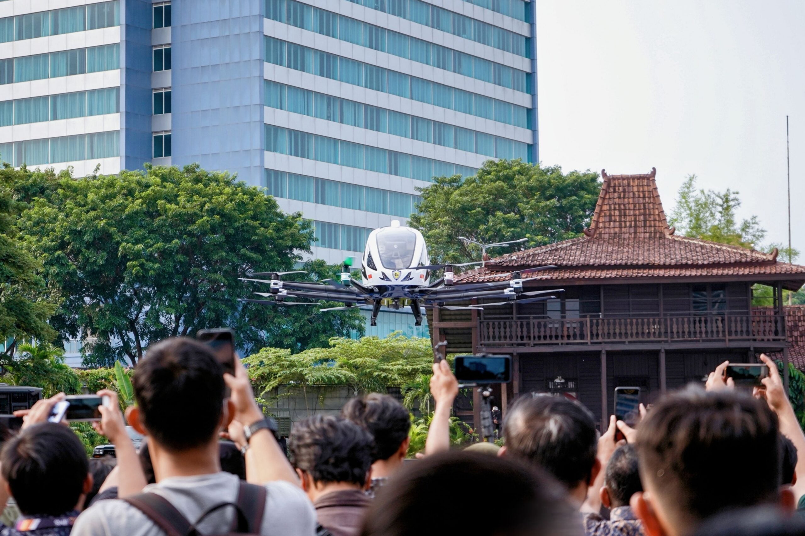 EH216 Demonstration Flight