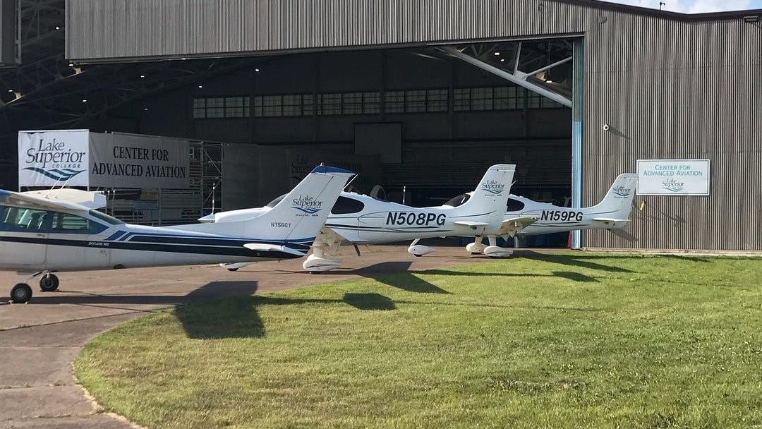 Lake Superior College flight program