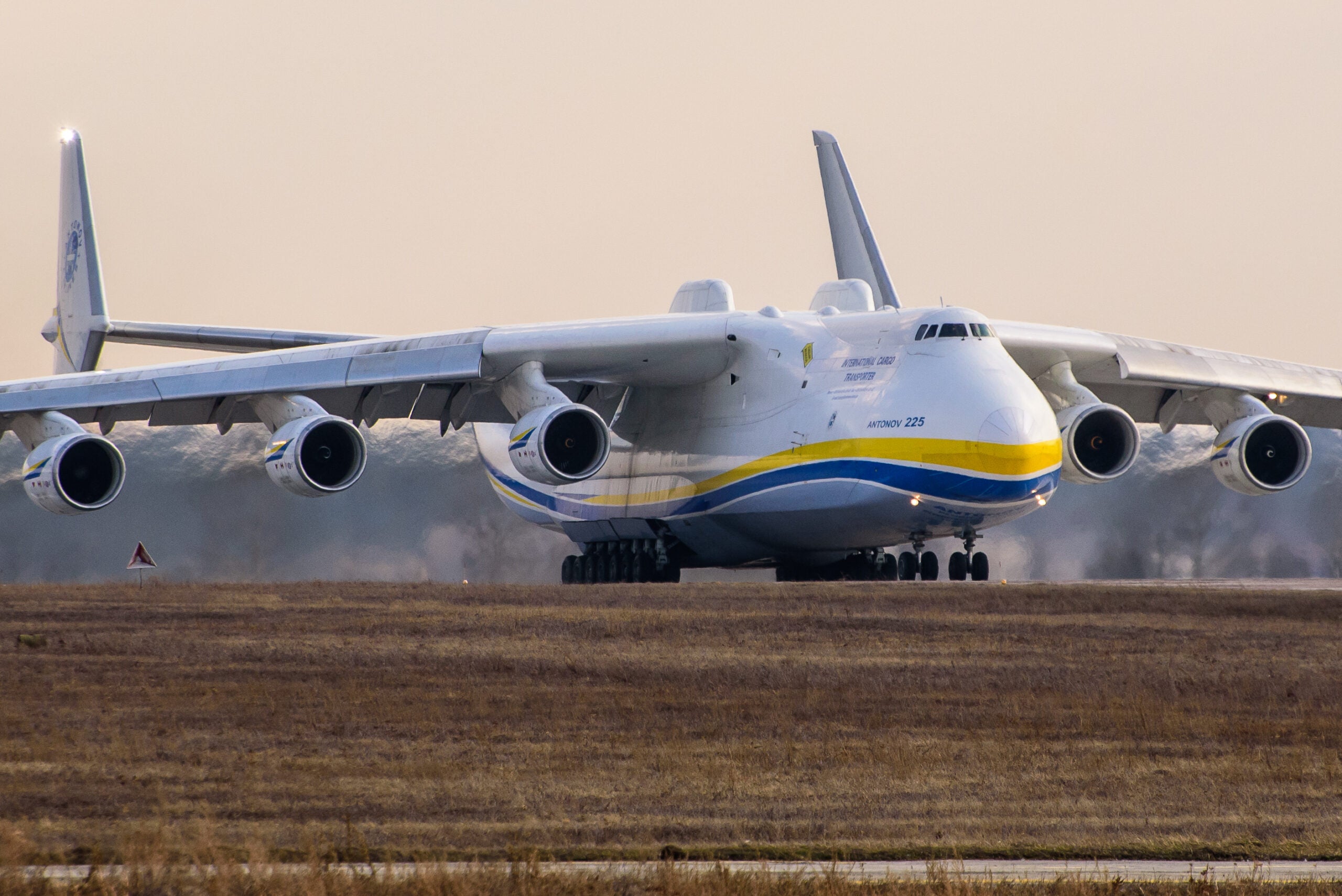 Antonov An-225 Mriya