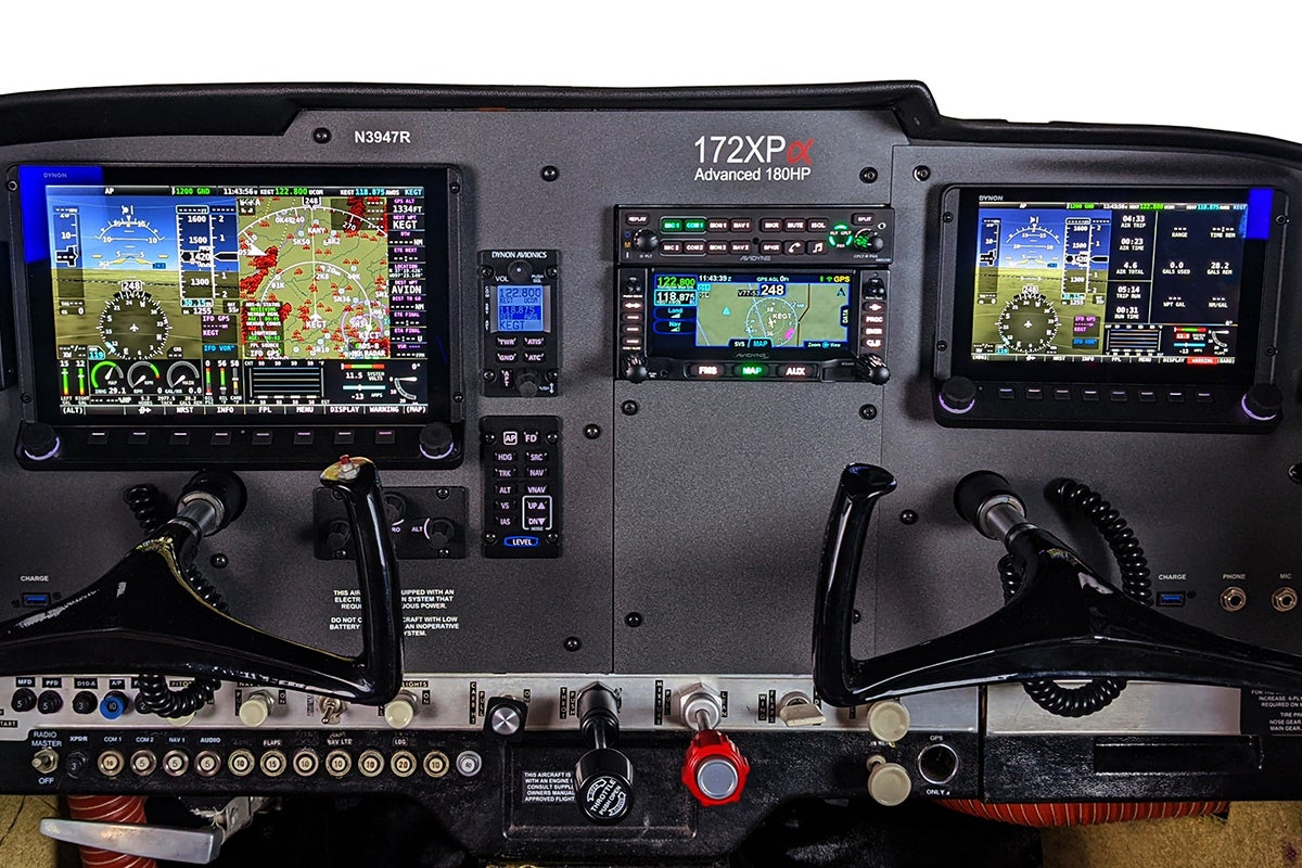 Air Plains custom avionics panel in an upgraded Cessna 172