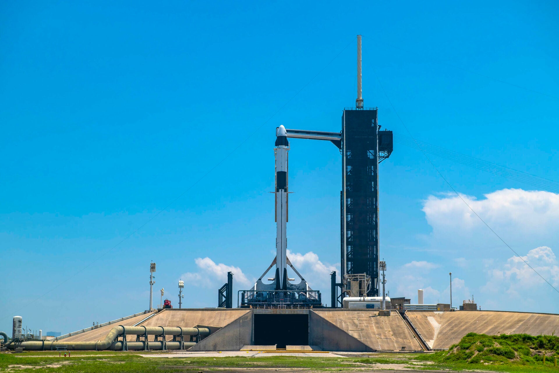 SpaceX Axiom Falcon 9