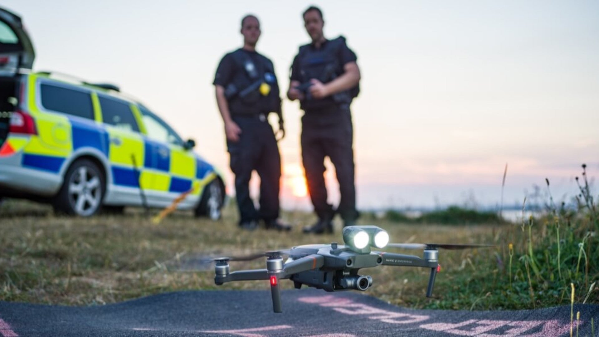 DJI