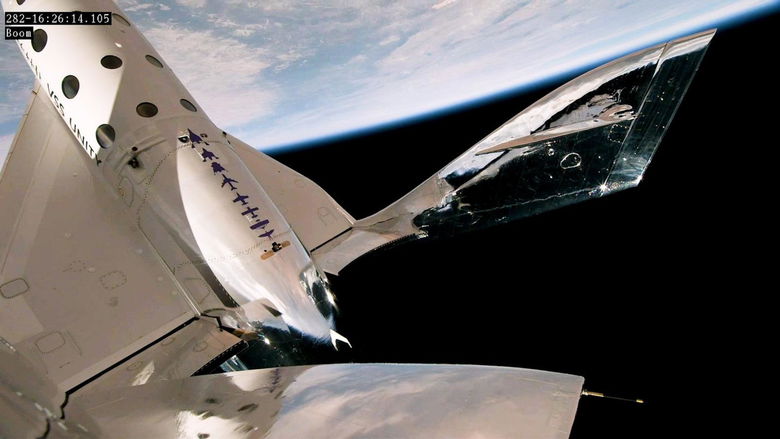 Virgin Galactic commercial spaceflight