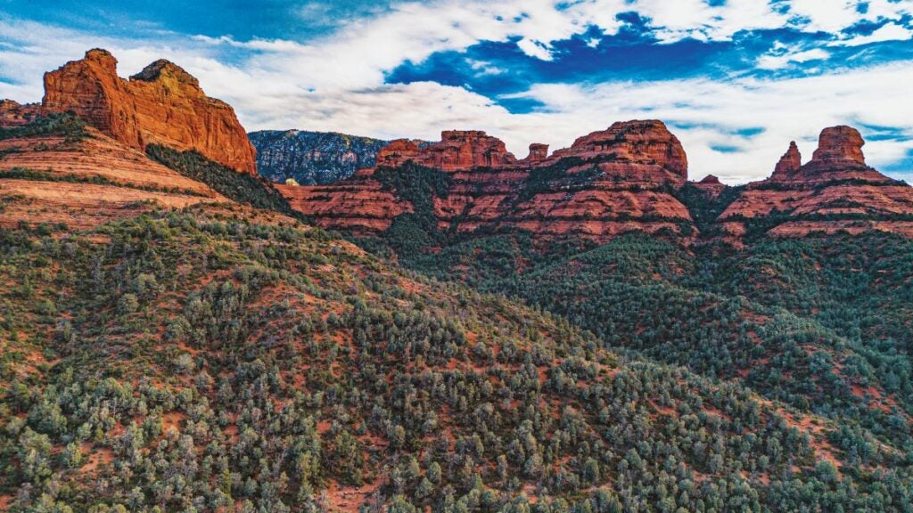 This image has an empty alt attribute; its file name is DJI_0163.jpg