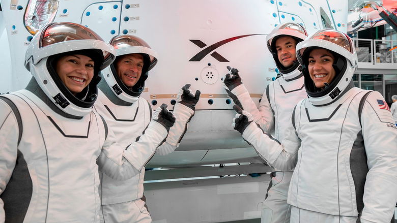 Polaris Dawn astronauts SpaceX crew Dragon