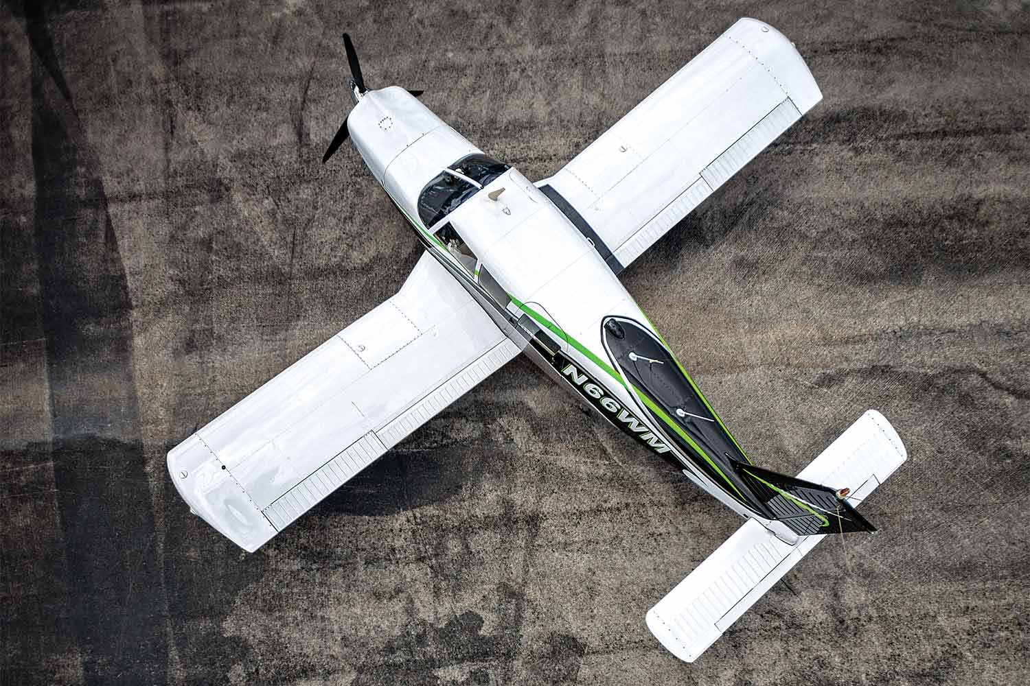 Piper Cherokee Six