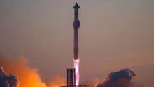 SpaceX Starship rocket Super Heavy booster