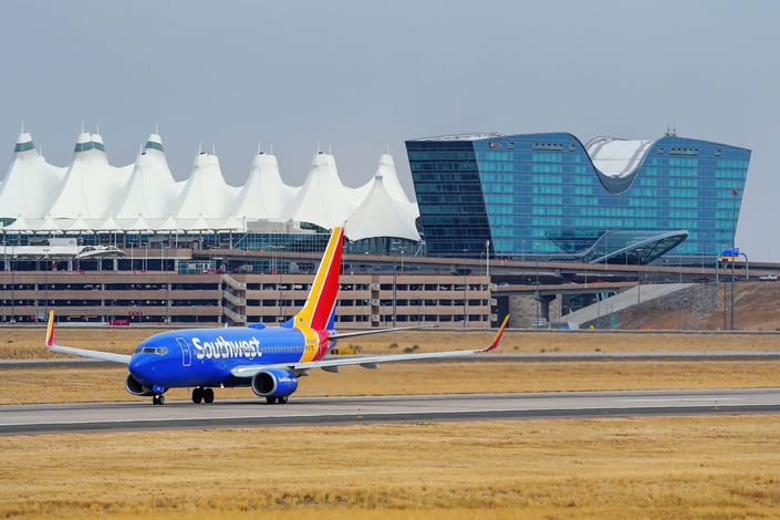 Boeing 737 in Denver
