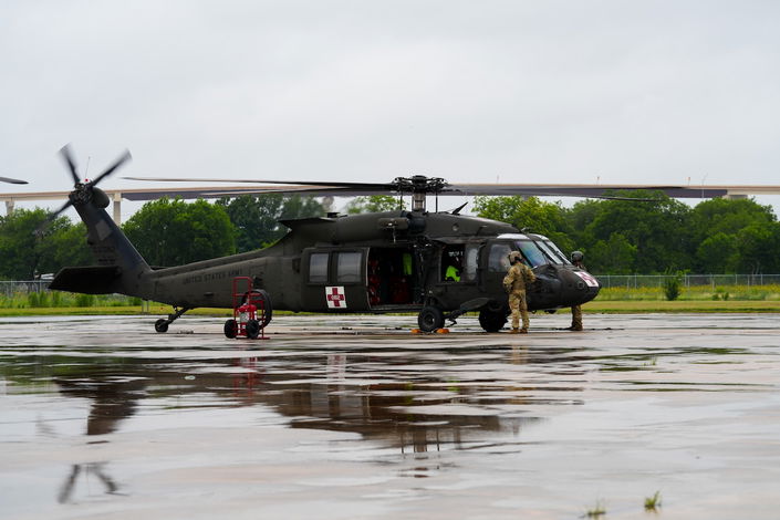 Black Hawk helicopter